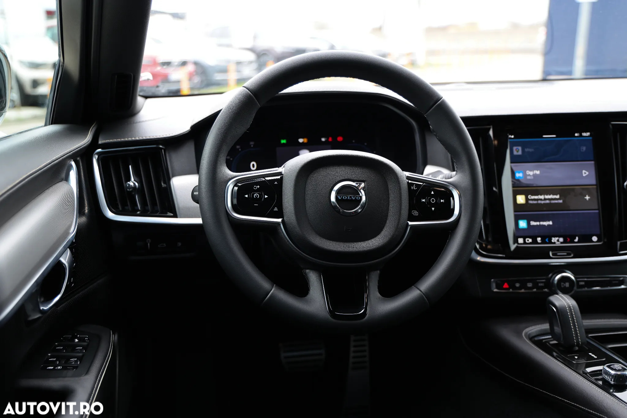 Volvo S90 T8 Twin Engine AWD Geartronic R Design - 12
