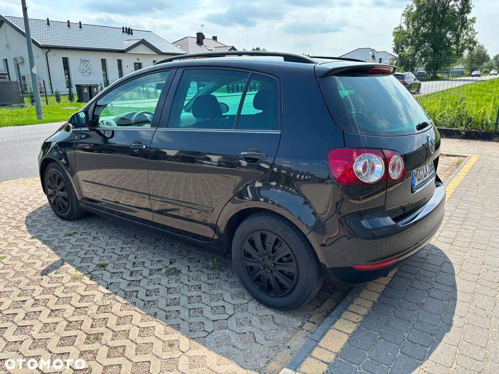 Volkswagen Golf Plus 1.6 TDI DPF MATCH - 4