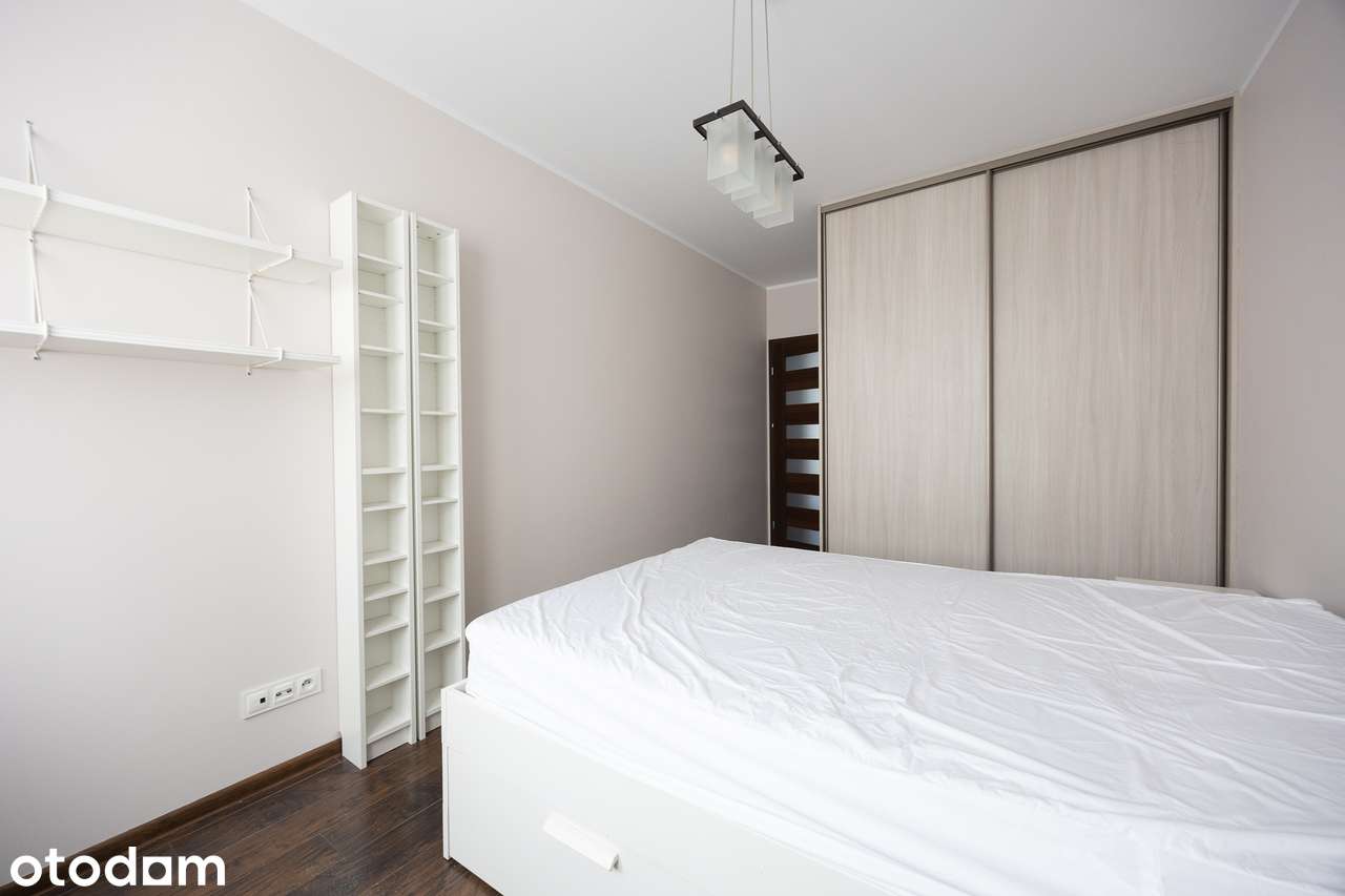 Bielany | 2 pokoje | Balkon i garaż | Metro Młociny | Bez prowizji!