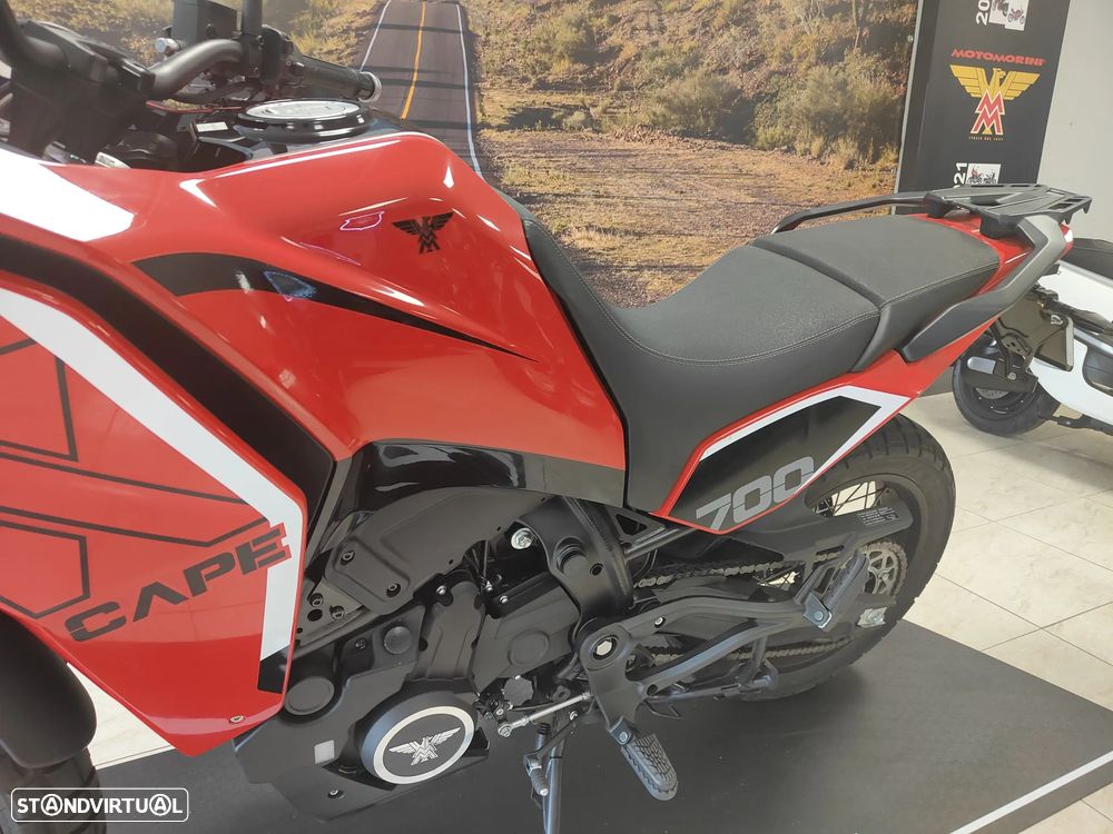 Moto Morini X-Cape 700 - 11