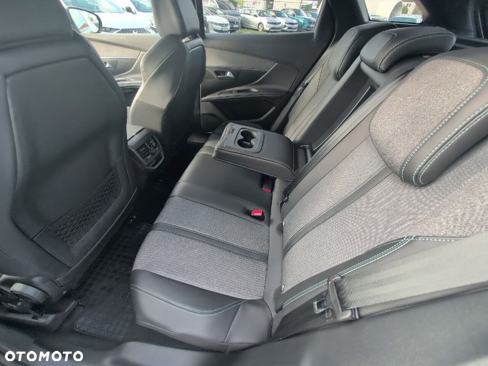 Peugeot 3008 - 10