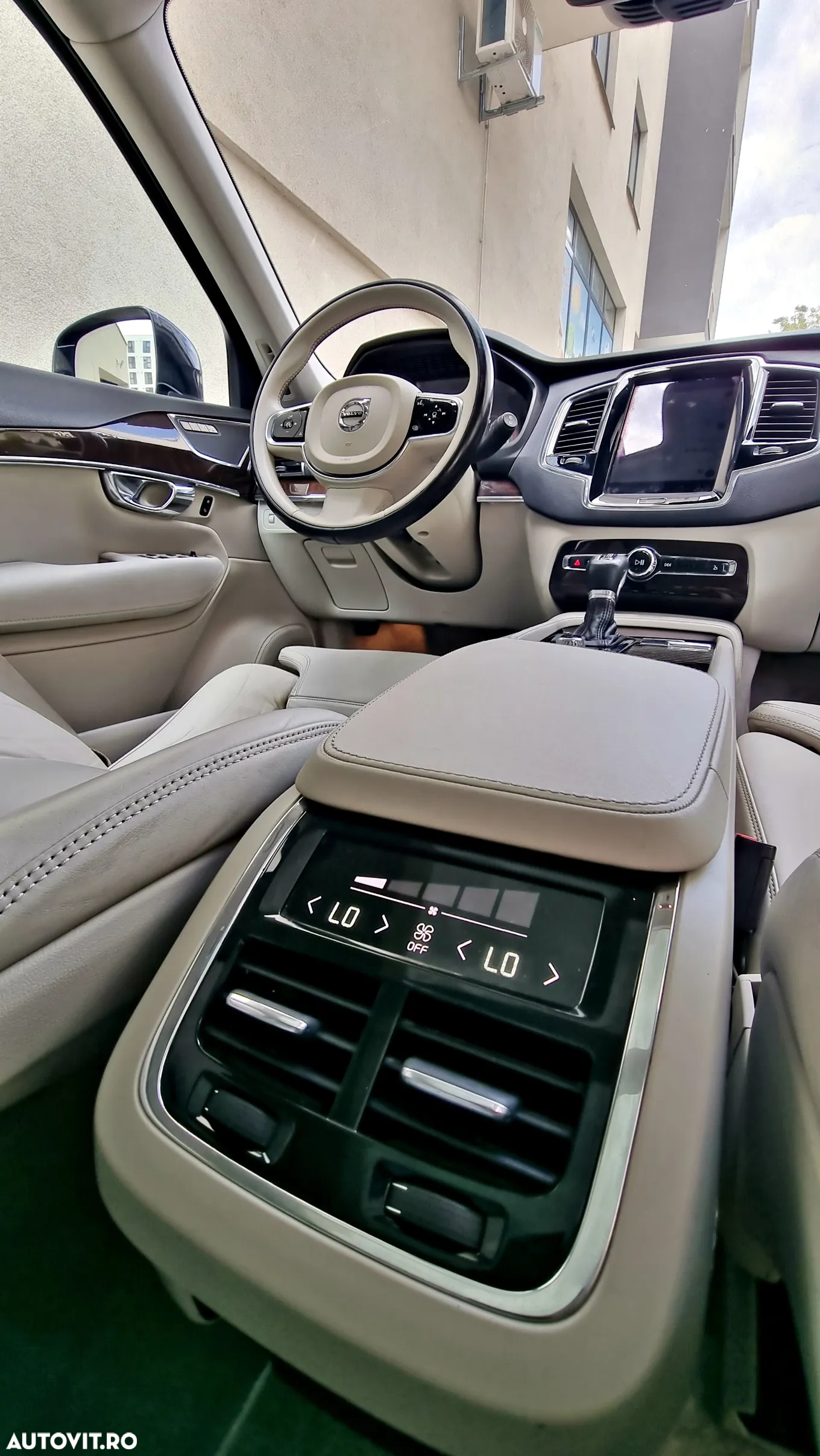 Volvo XC 90 D5 AWD Geartronic Inscription - 35