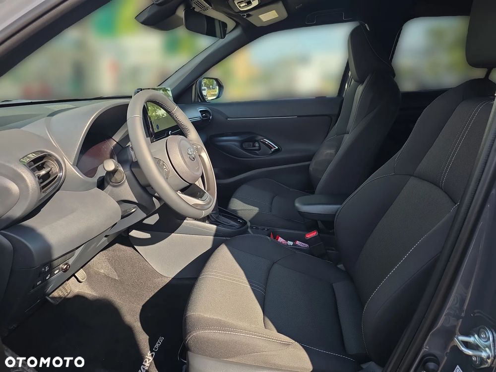 Toyota Yaris Cross Hybrid 1.5 Style - 14