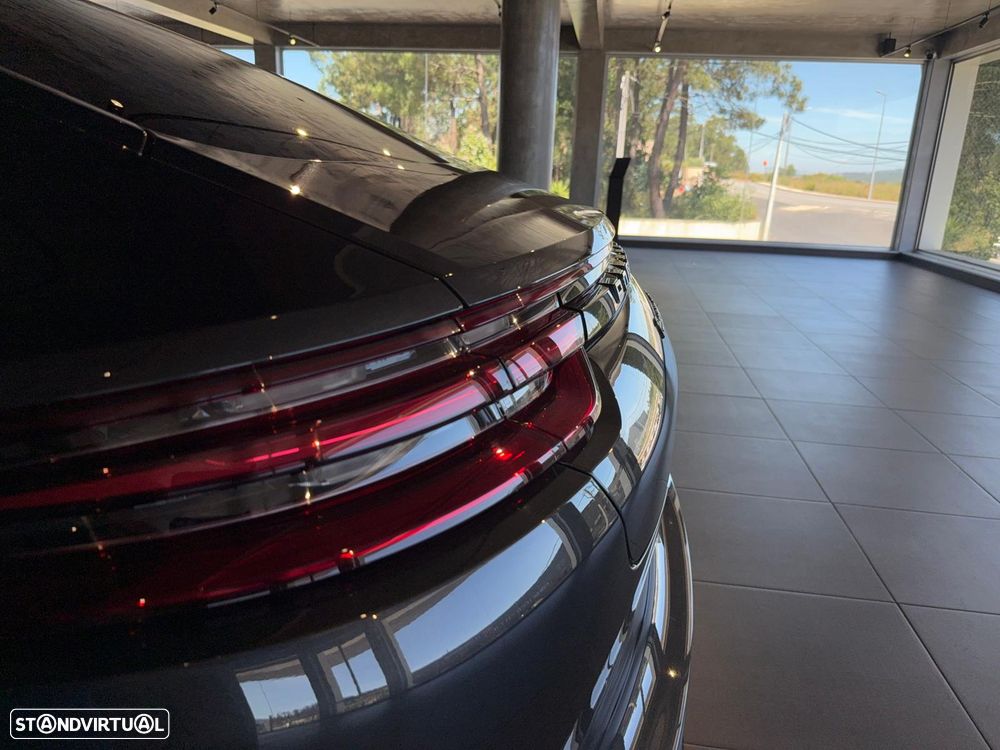 Porsche Panamera 4 S - 14