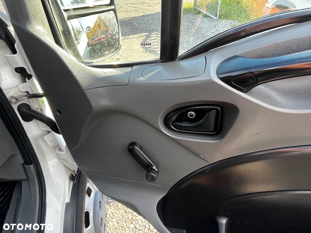 Iveco Daily - 12
