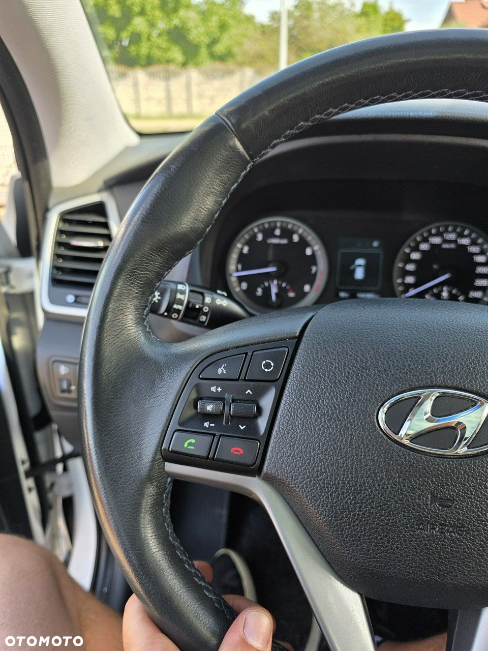 Hyundai Tucson 1.6 GDi 2WD Premium - 35
