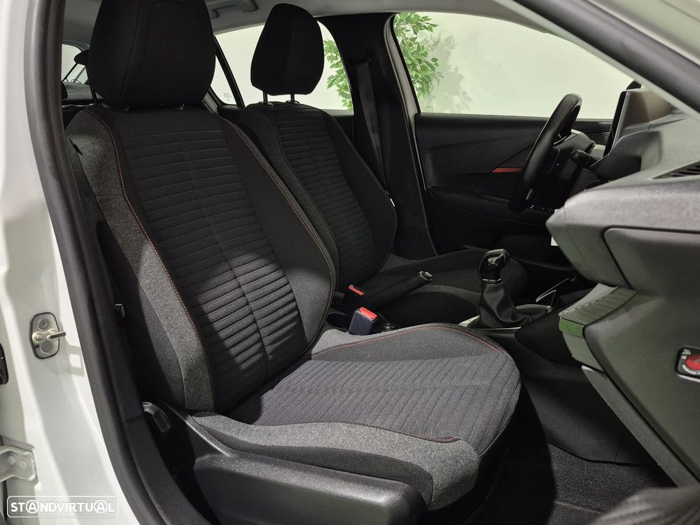 Peugeot 208 1.2 PureTech Active - 12