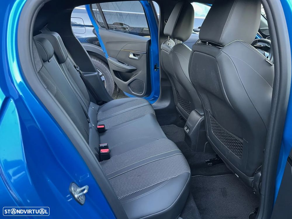 Peugeot 208 1.2 PureTech GT EAT8 - 14