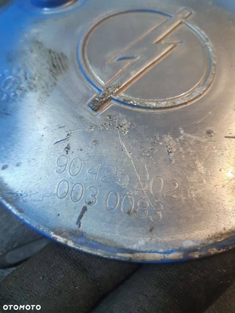 Dekielek Opel OE 140 mm Opel 90425802 140mm RONAL OPEL 90425802 - 3