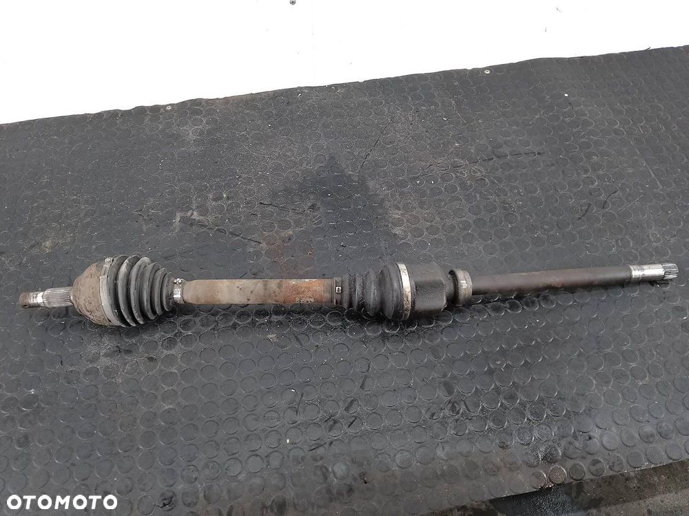 PÓŁOŚ PRAWA PRZÓD CITROEN C5 III 1.6 THP - 5