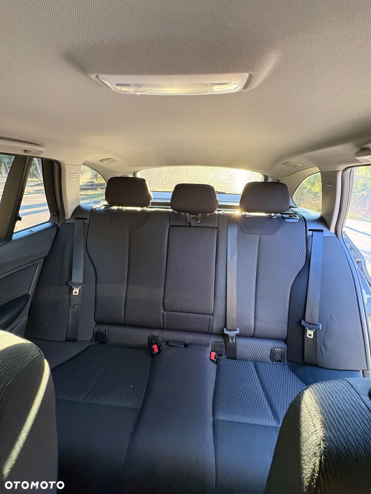 BMW Seria 3 318d - 18