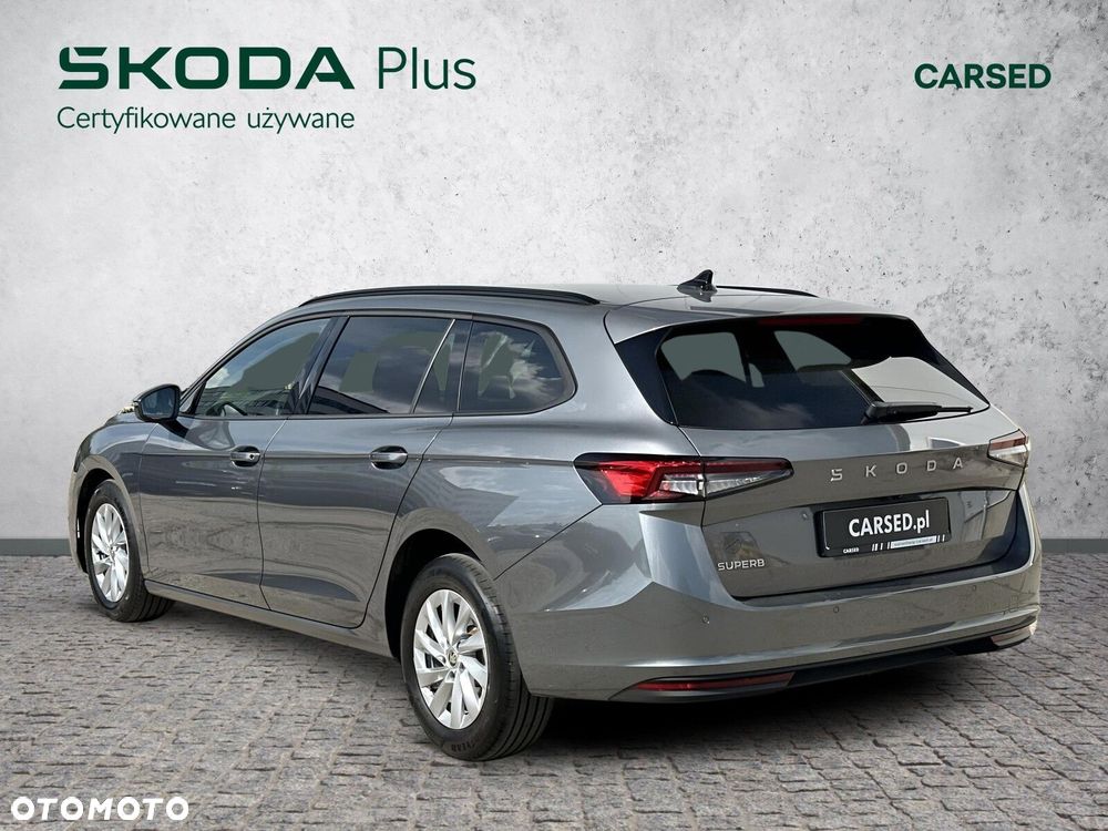 Skoda Superb 2.0 TDI SCR Essence DSG - 4