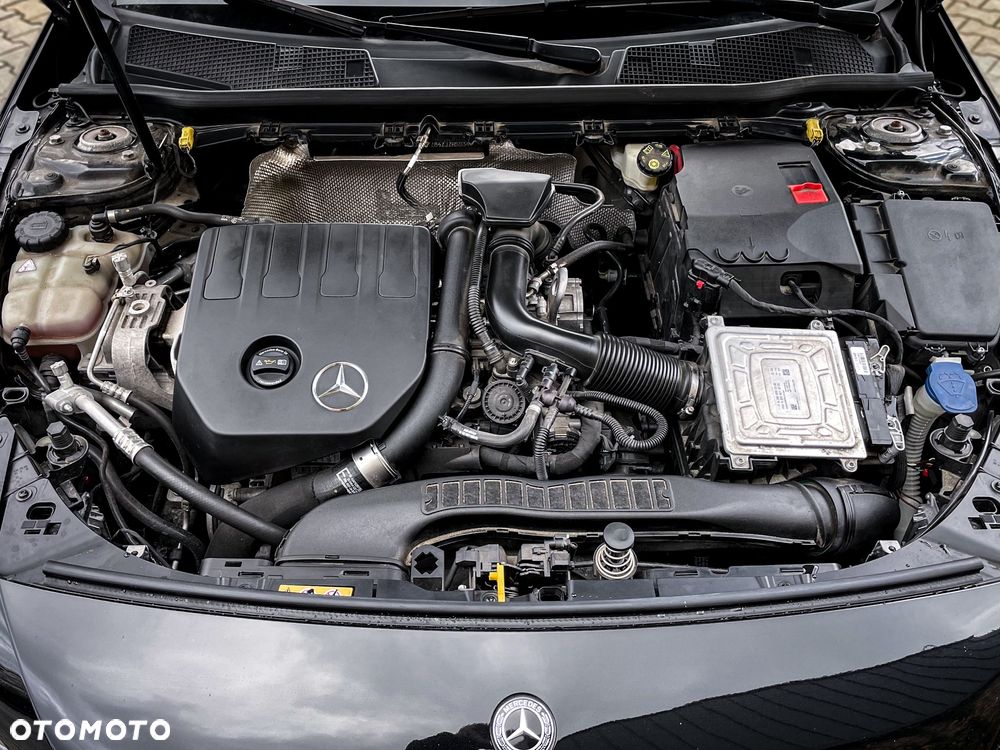 Mercedes-Benz Klasa A 180 7G-DCT AMG Line - 26