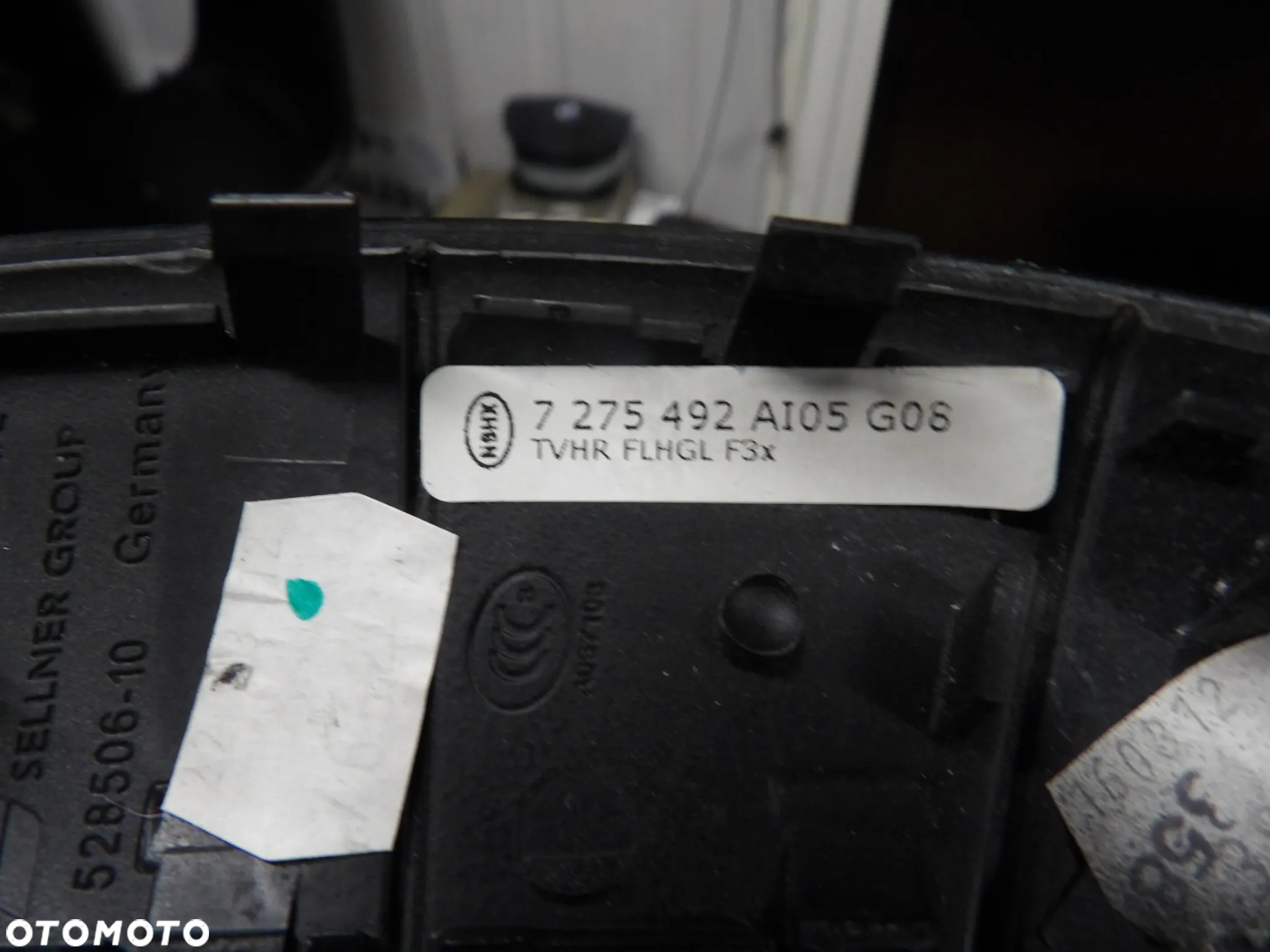 BMW - F30 - DEKOR , LISTWA OZDOBNA - PRAWA/LEWA - CENA ZA 1 SZT - 7275492 - 6