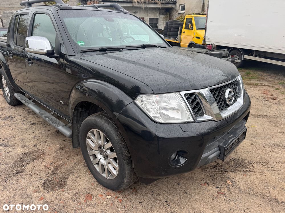 Nissan Navara 3.0 D V6 - 1