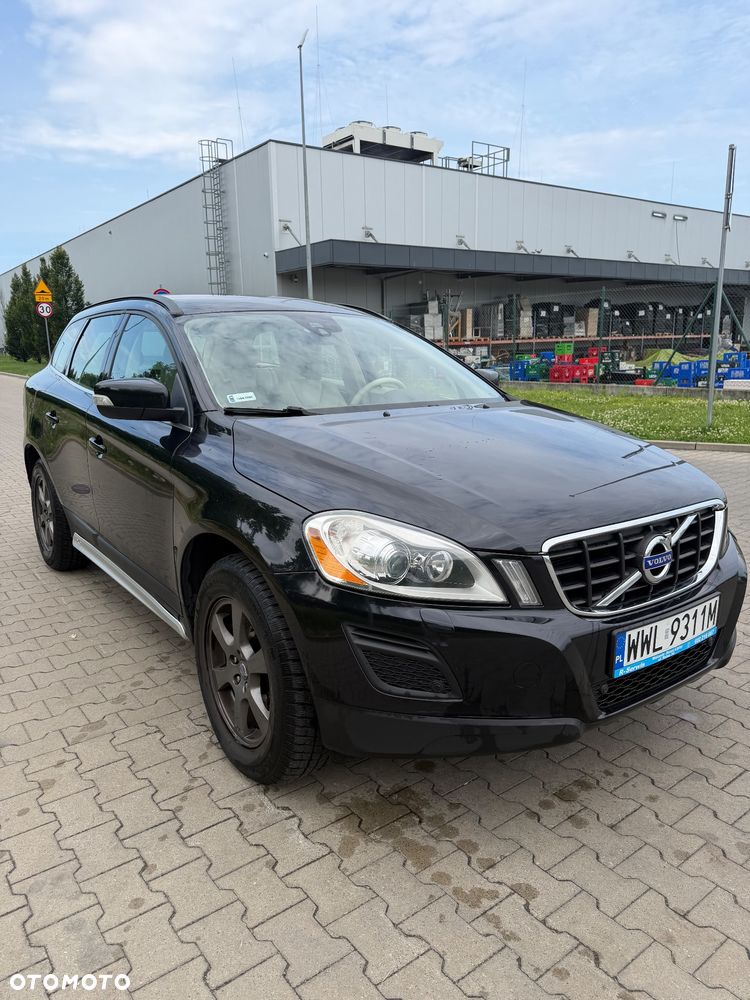 Volvo XC 60 D3 Momentum - 32