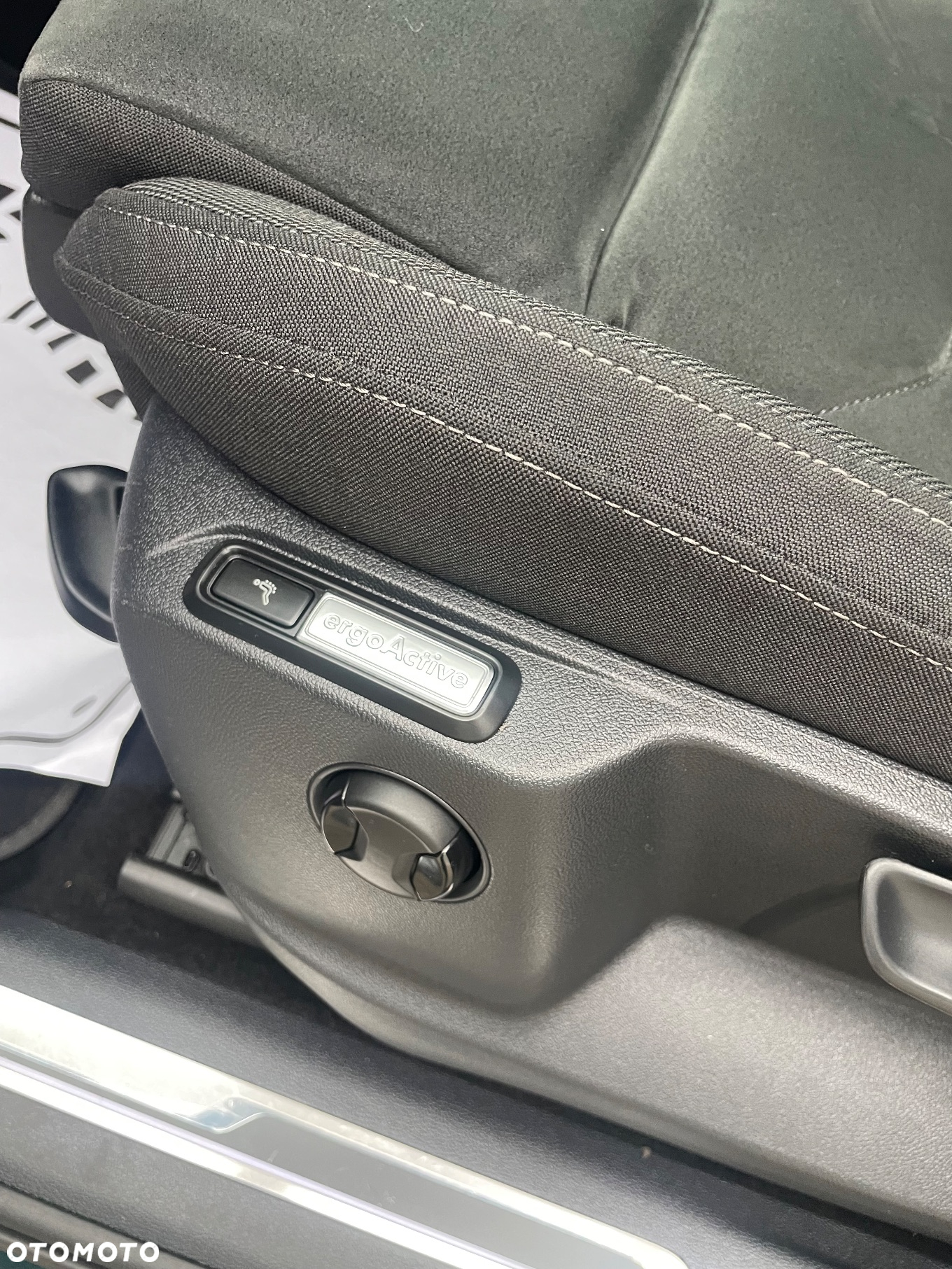 Volkswagen Tiguan Allspace 2.0 TDI Elegance DSG - 8