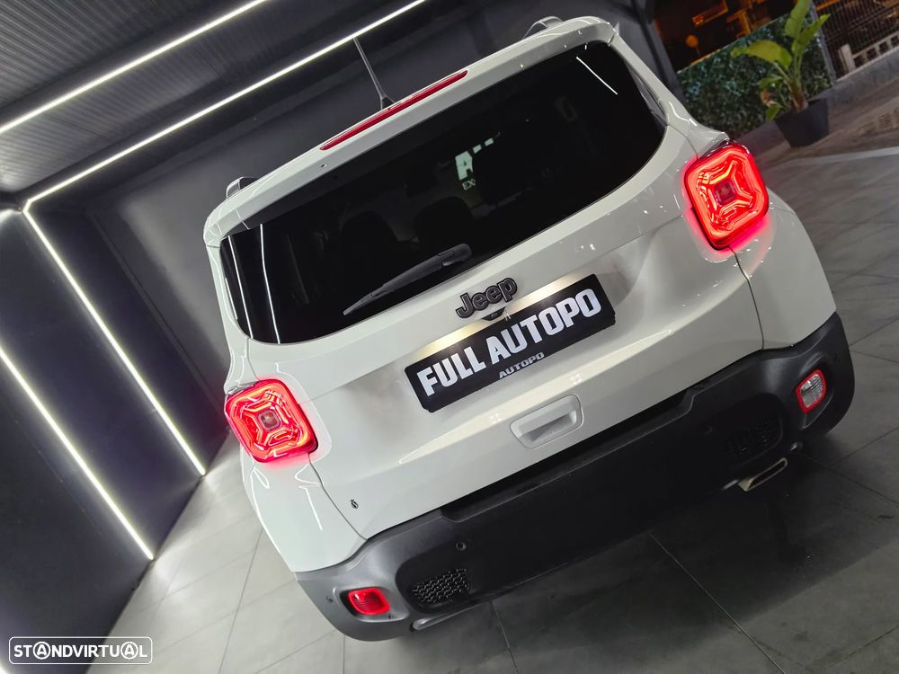 Jeep Renegade 1.3 T 80º Aniversário DCT - 30