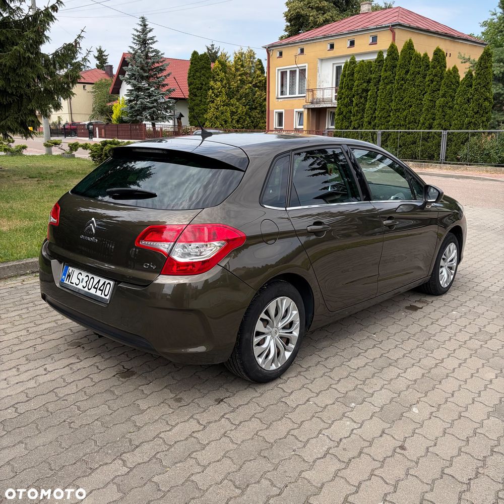 Citroën C4 VTi 120 Exclusive - 6