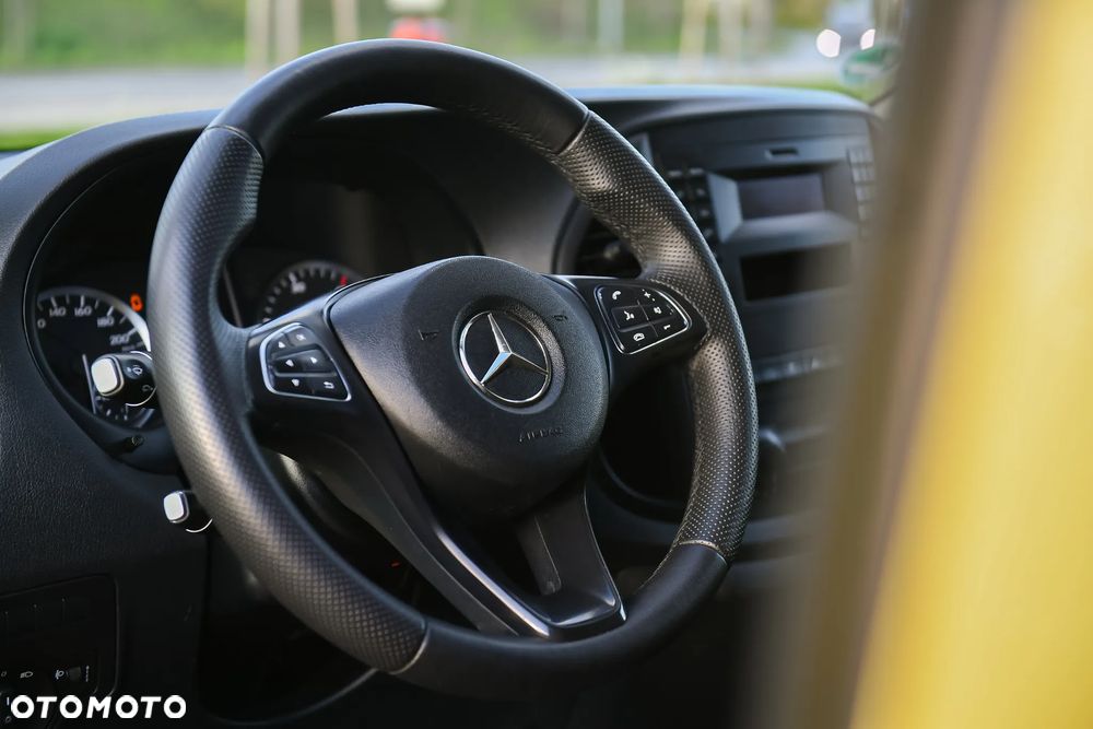 Mercedes-Benz Vito - 26