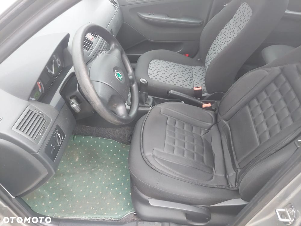 Skoda Fabia 1.2 12V Ambiente - 9