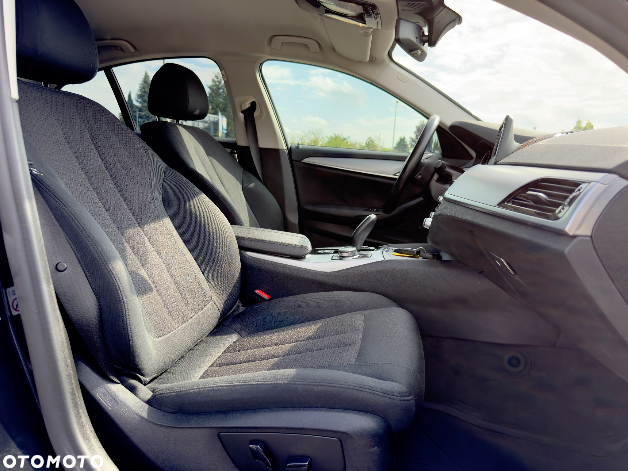BMW Seria 5 520d Luxury Line - 14