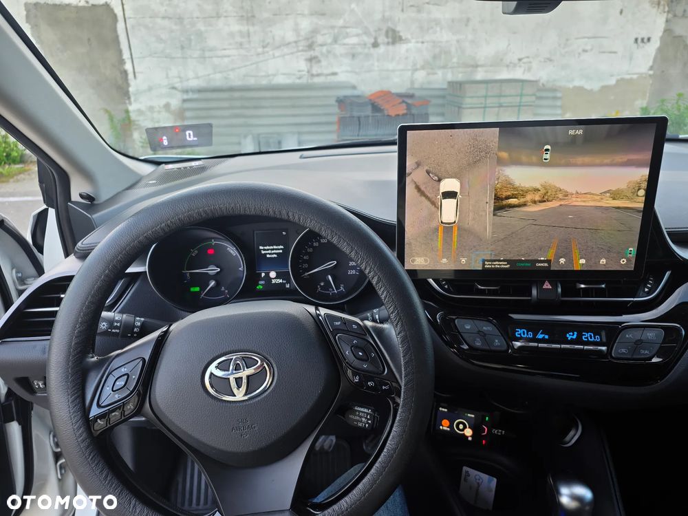 Toyota C-HR - 18