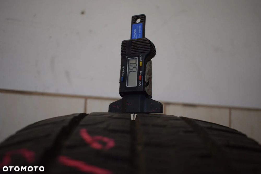 R16C 205/75 Continental VanContact 4season - 4