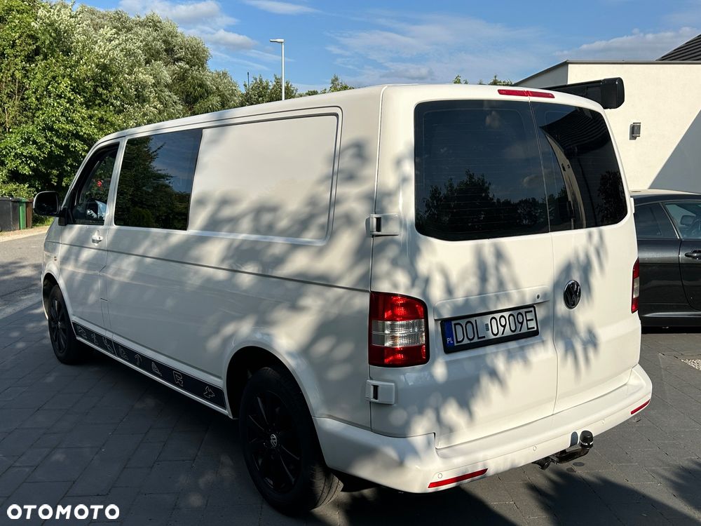 Volkswagen Transporter - 32