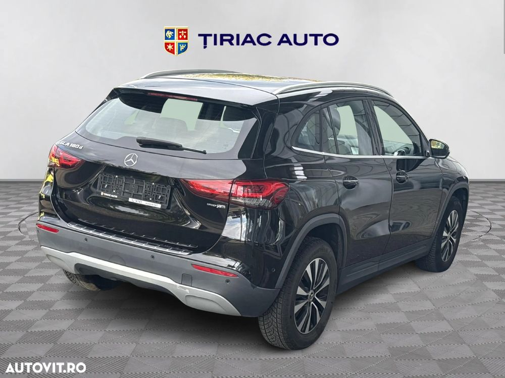 Mercedes-Benz GLA - 5