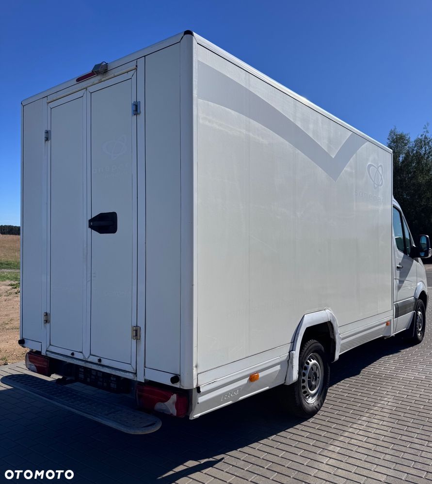 Mercedes-Benz Sprinter - 3