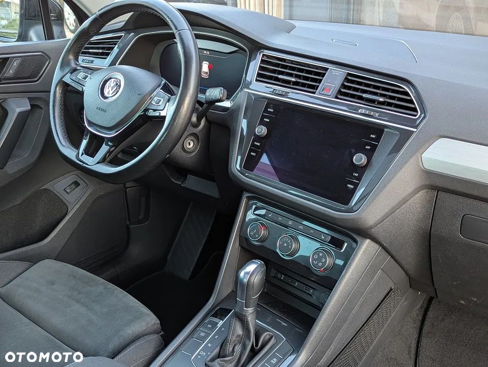 Volkswagen Tiguan 2.0 TDI SCR DSG - 18