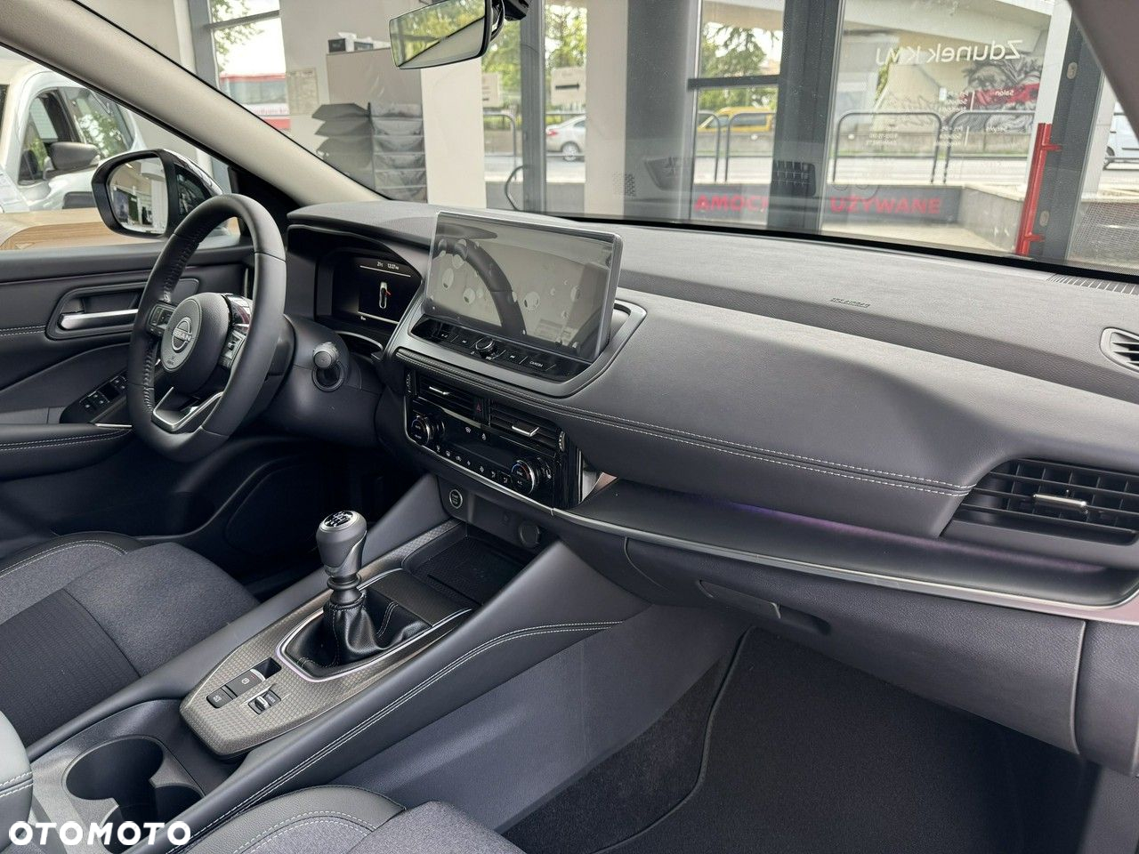 Nissan Qashqai 1.3 DIG-T mHEV N-Connecta - 14