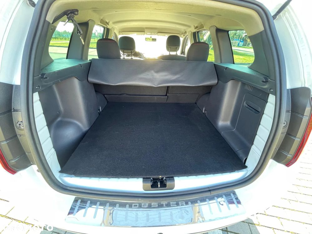 Dacia Duster 1.6 16V 4x4 Laureate - 15