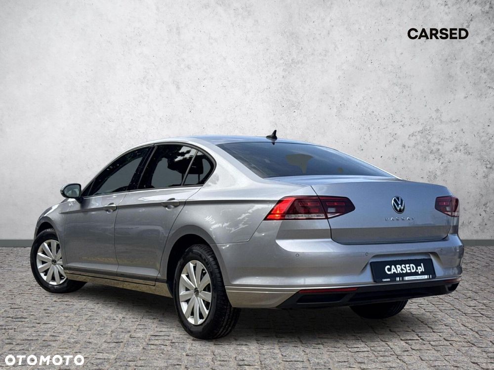 Volkswagen Passat 2.0 TDI EVO Essence - 3