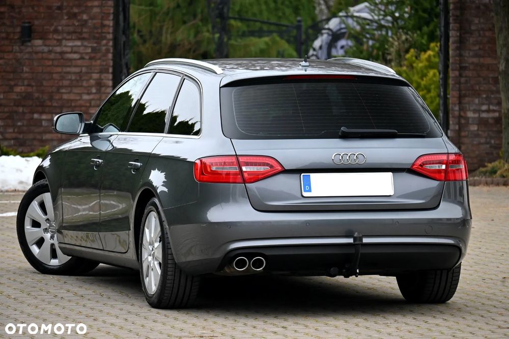 Audi A4 Avant 2.0 TDI DPF clean diesel Ambition - 17