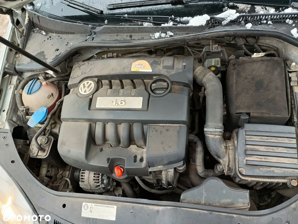 Volkswagen Jetta - 9