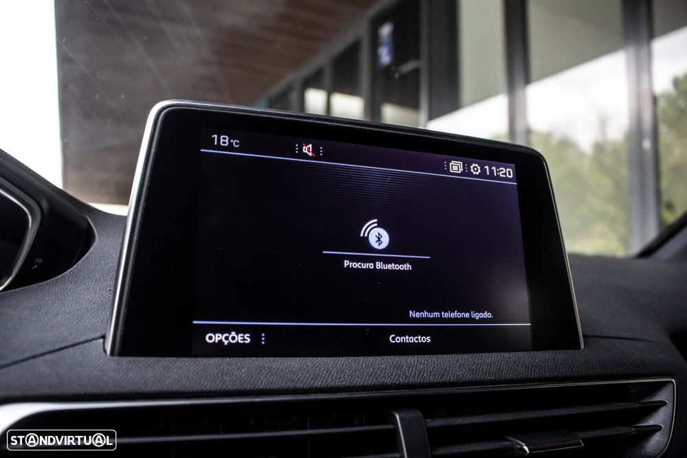 Peugeot 3008 1.6 PureTech GT EAT8 - 38