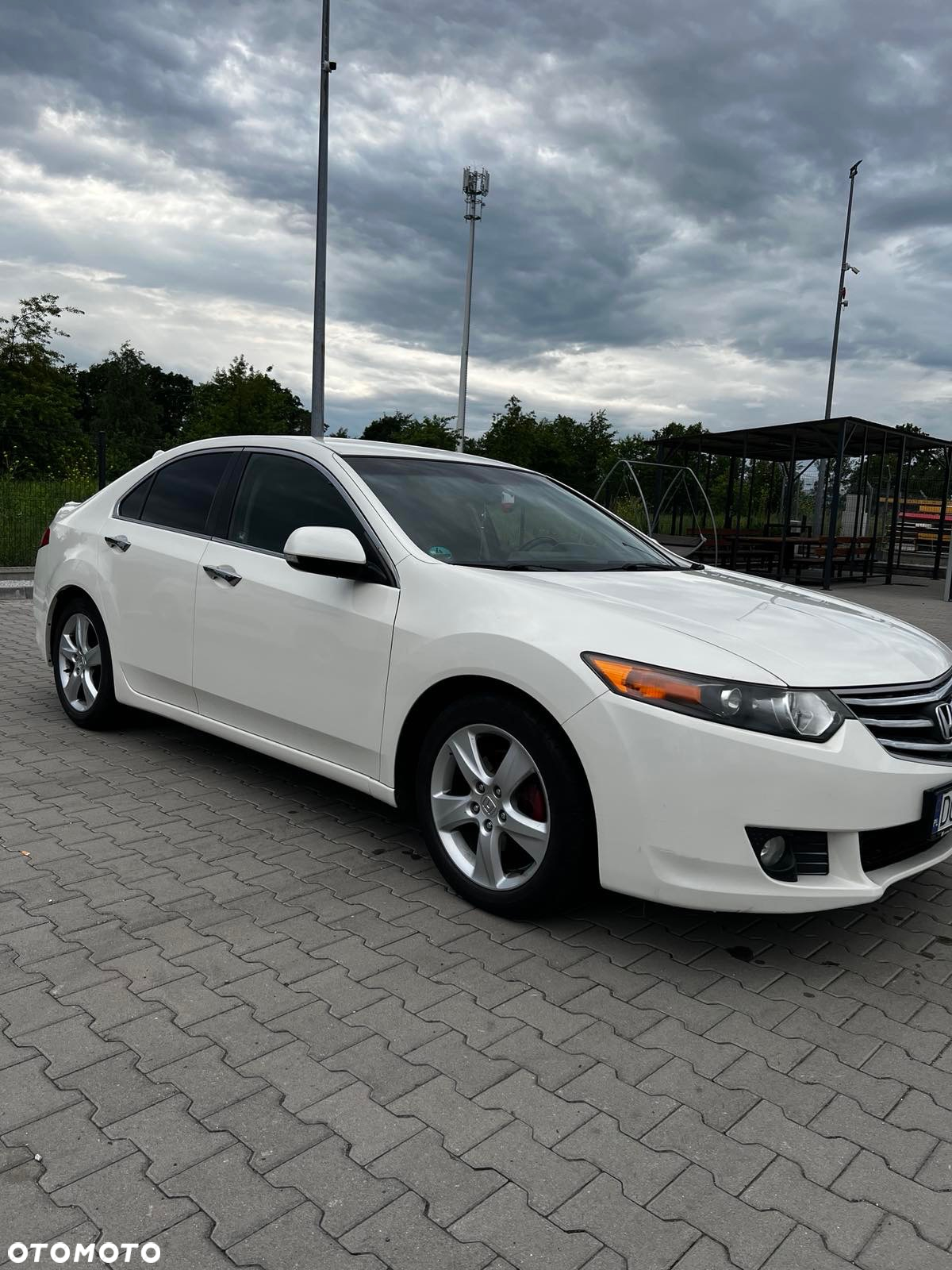 Honda Accord 2.0 Elegance - 2