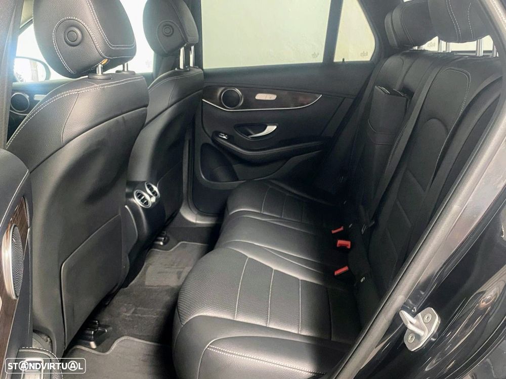 Mercedes-Benz GLC 300 e 4Matic - 13
