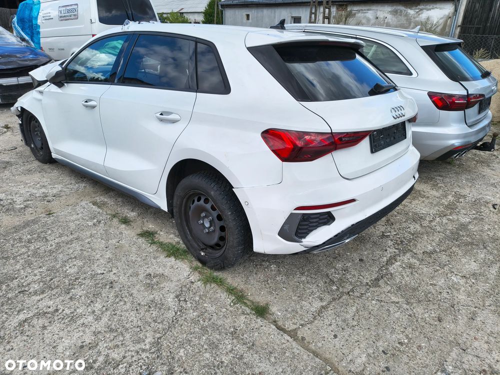 Audi A3 Sportback 35 TDI S tronic S line - 3