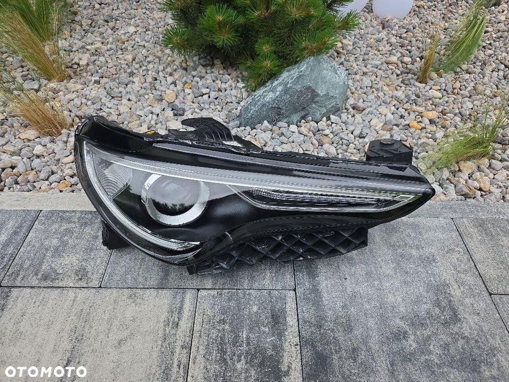 ALFA ROMEO STELVIO Lampa prawa Kompletna Bi-Xenon Dynamic Led 50563959 - 2
