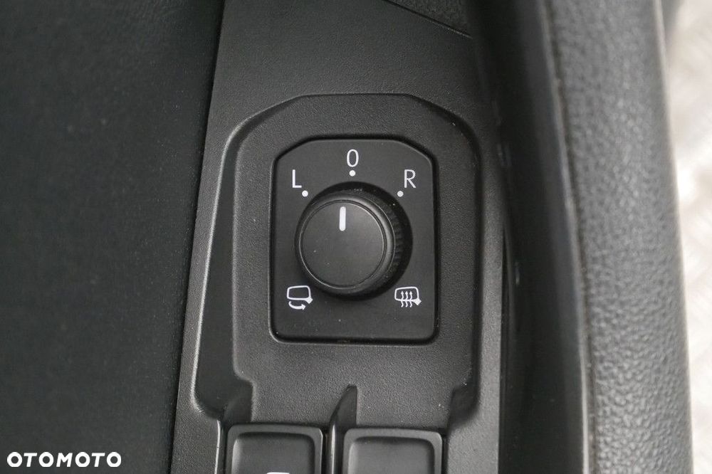 Skoda Karoq 1.5 TSI ACT Selection DSG - 31