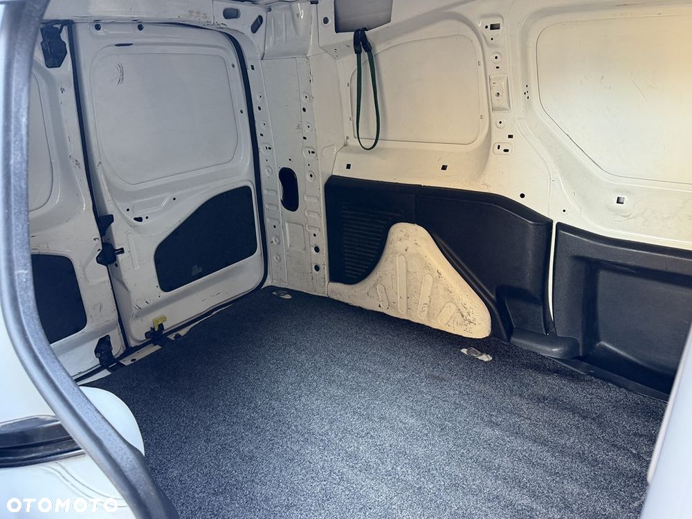 Citroën Berlingo 1.6 HDi XTR - 19