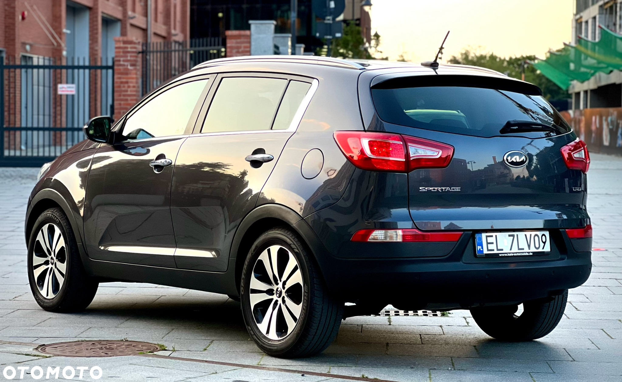 Kia Sportage 2.0 CRDI 2WD Vision - 3