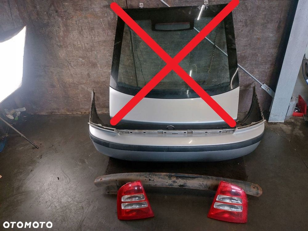 KOMPLETNY TYŁ KLAPA BAGAŻNIK LAMPY ZDERZAK OCTAVIA I LIFT 9102 LIFTBACK - 1