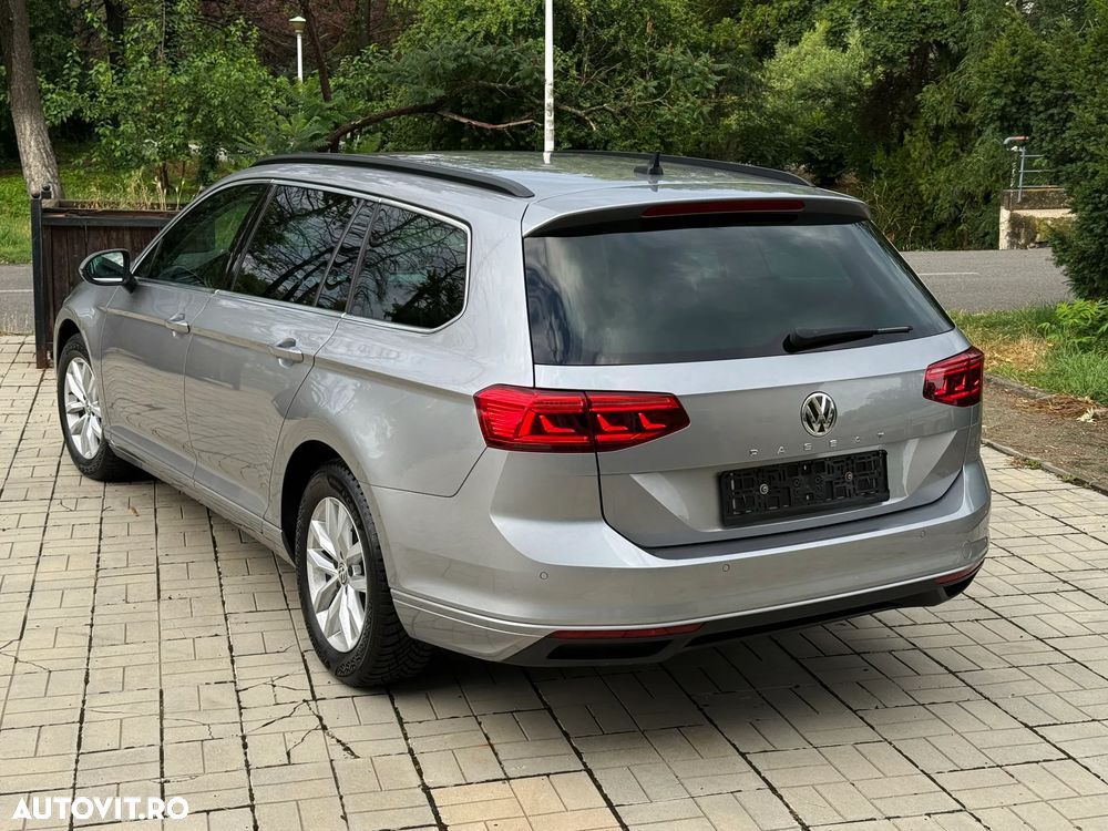 Volkswagen Passat 1.6 TDI SCR DSG Business - 2