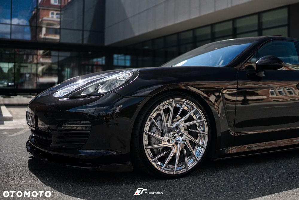 Porsche Panamera 4S - 7