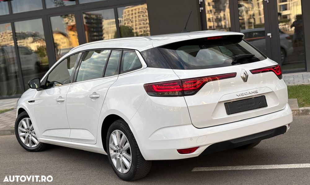 Renault Megane BLUE dCi EDC Zen - 4