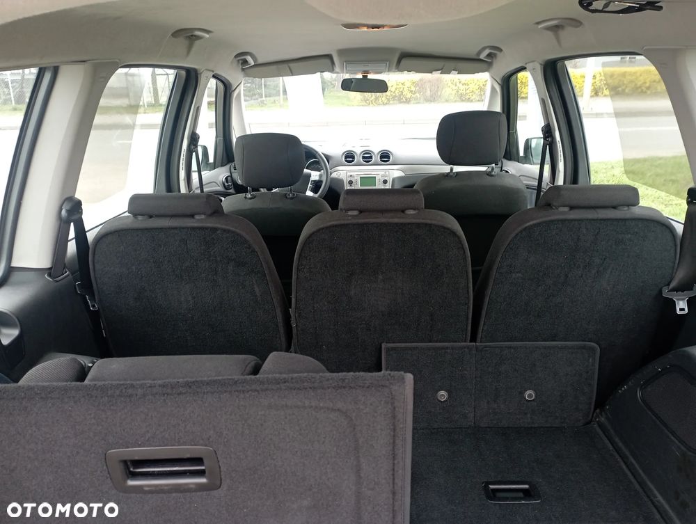 Ford Galaxy 2.0 TDCi Ambiente - 5